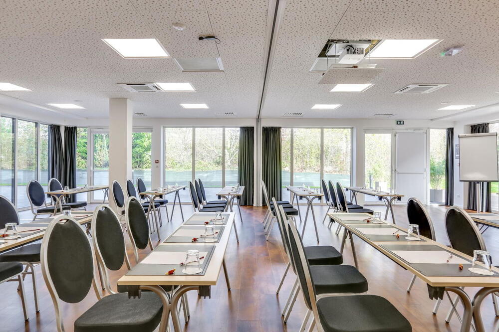 Foto general de The Originals City, Hôtel Caen Mémorial