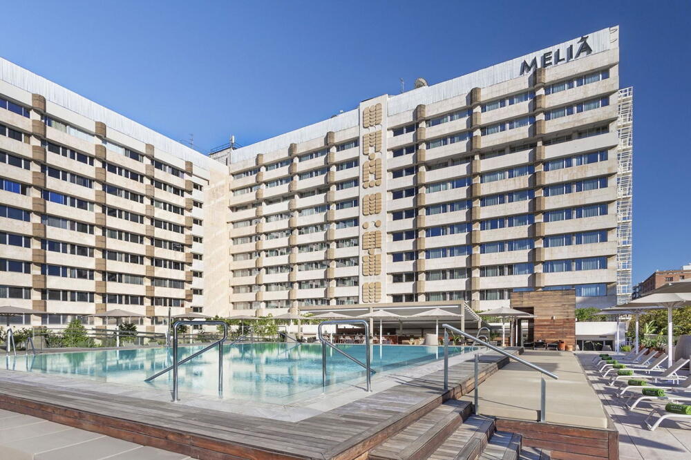 Foto del exterior de Melia Sevilla