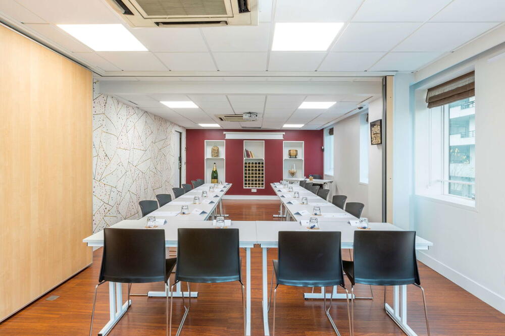 Foto de los servicios de Hotel Moxy Annecy