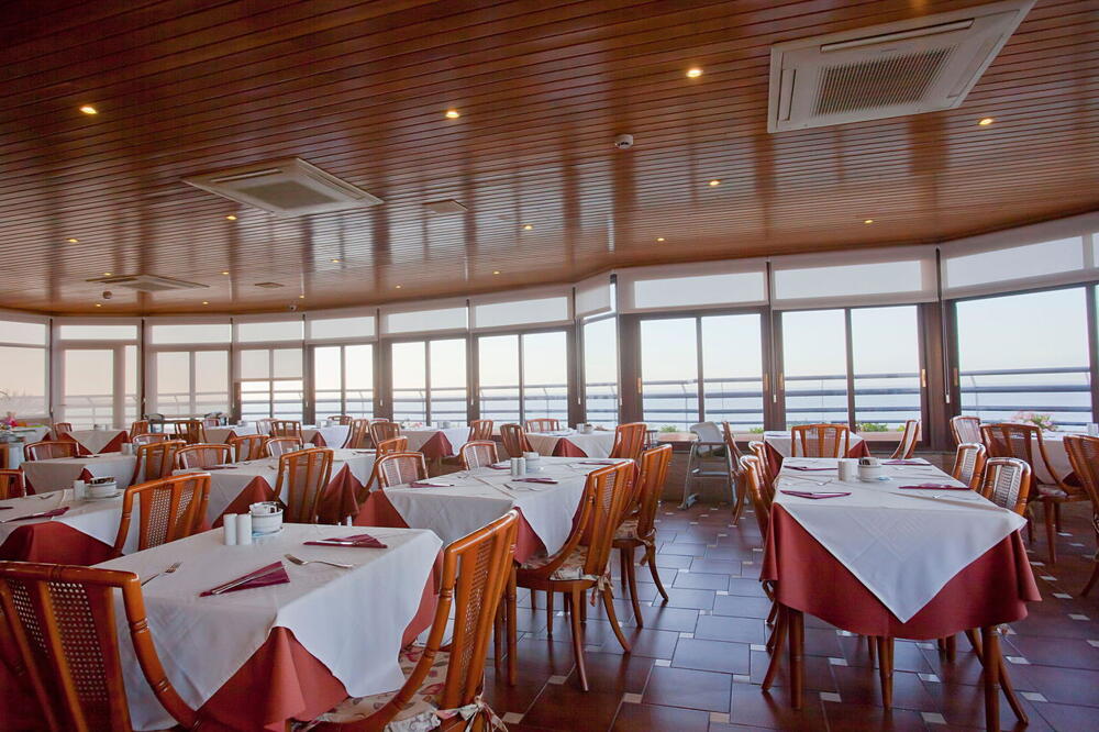 Foto de restauración de Aparthotel Ona Princesa Playa
