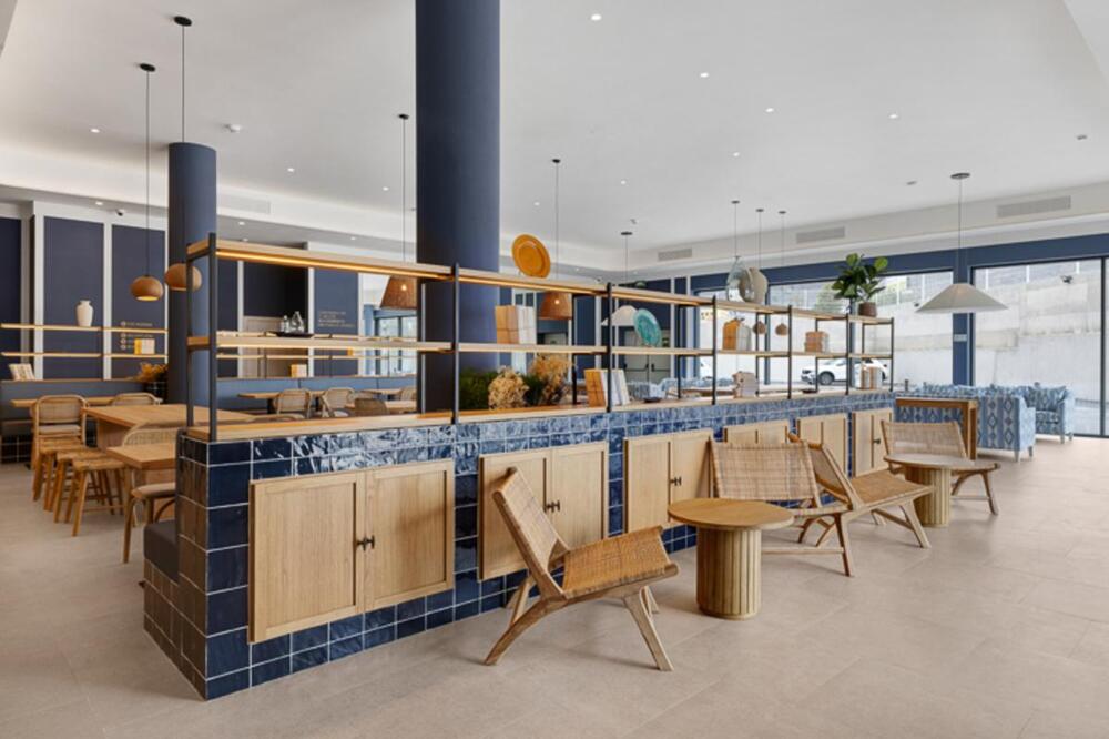 Foto de restauración de B&amp;amp;B Hotel Benidorm Finestrat