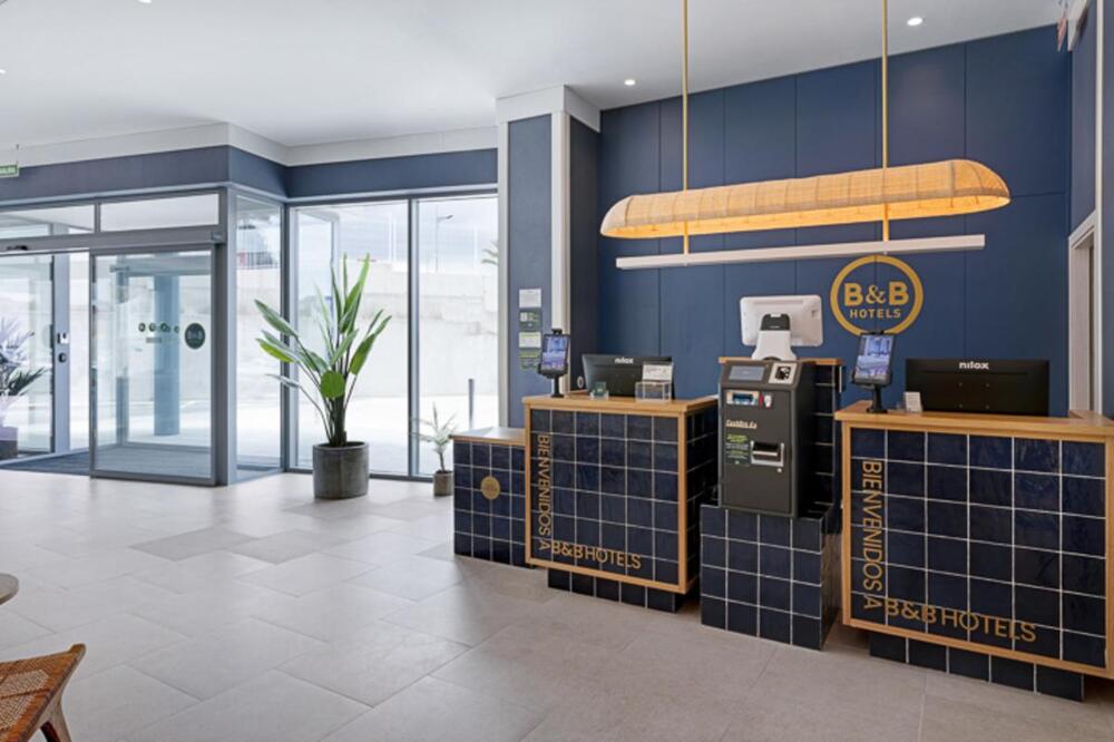 Foto de las zonas nobles de B&amp;amp;B Hotel Benidorm Finestrat