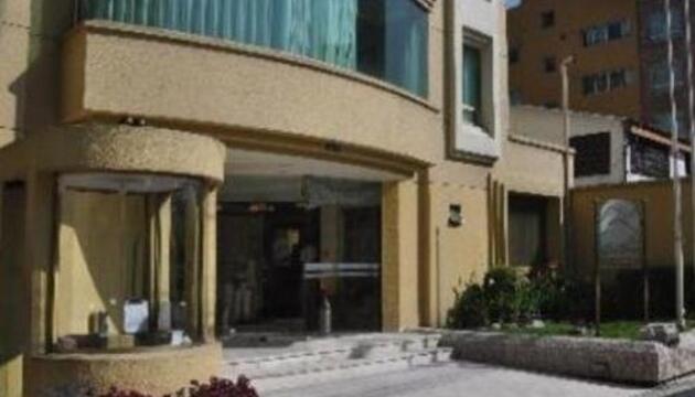 Photo – La Colina Suites Hotel