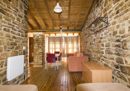 Foto de restauración de Albergue Inturjoven Cortes De La Frontera