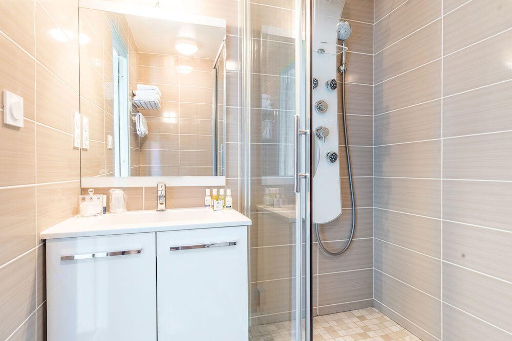 Foto del baño de Madame Vacances Hôtel &amp;amp; Spa Le Mottaret