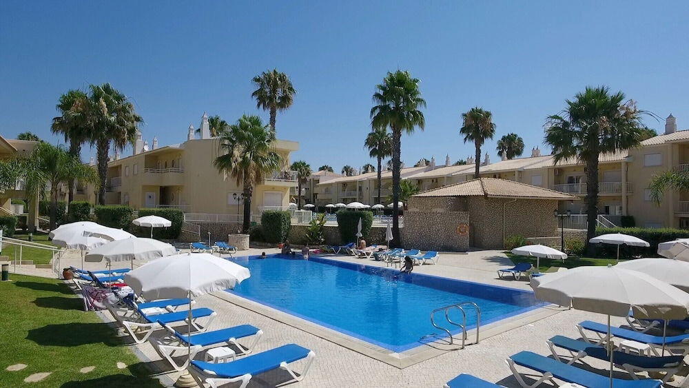 Foto de los servicios de Apartamentos Jardins Vale de Parra