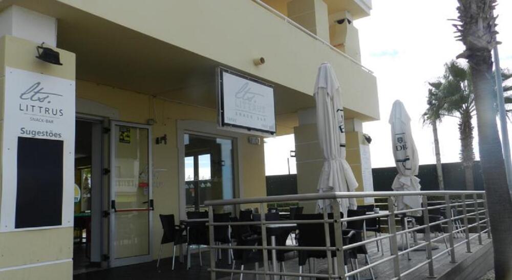 Foto del exterior de Apartamentos Jardins Vale de Parra