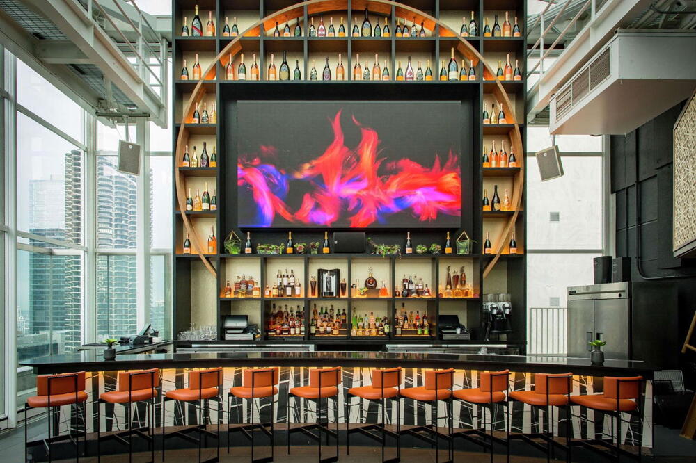 Foto de restauración de theWit Chicago, a Hilton Hotel