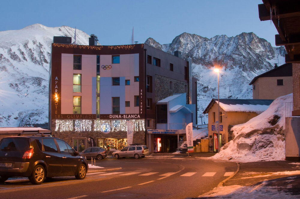 Foto del exterior de Aparthotel Les Olimpiades