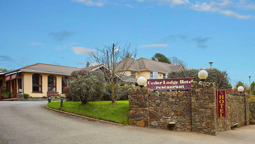 Foto general de The Cedar Lodge Hotel and Restaurant