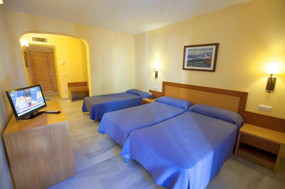 Foto de una habitación de Hotel Olas de Almuñécar