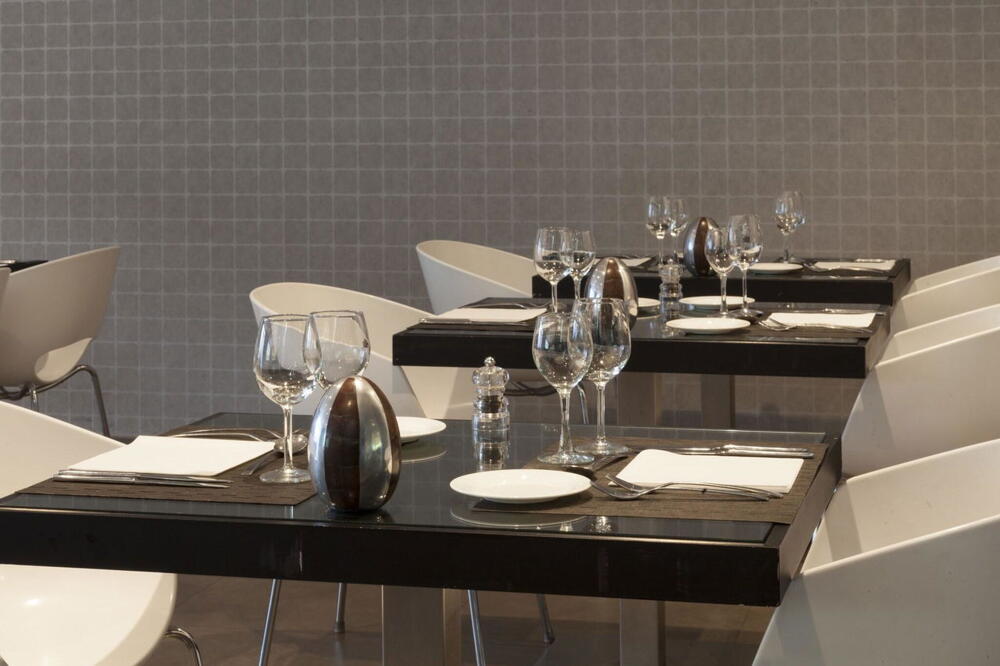 Foto general de AC Hotel by Marriott Madrid Airport