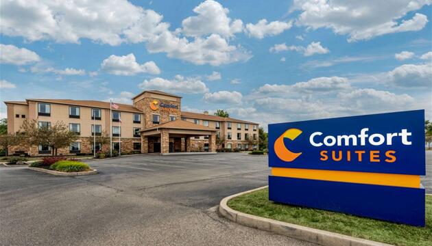 Photo – Hotel Comfort Suites Dayton-Wright Patterson