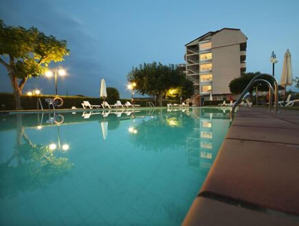 Foto del exterior de Hotel Ría Mar