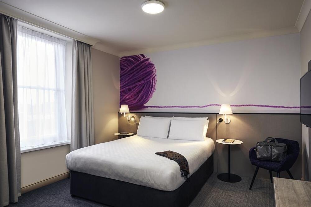 Foto de una habitación de Exeter Rougemont hotel by Sunday