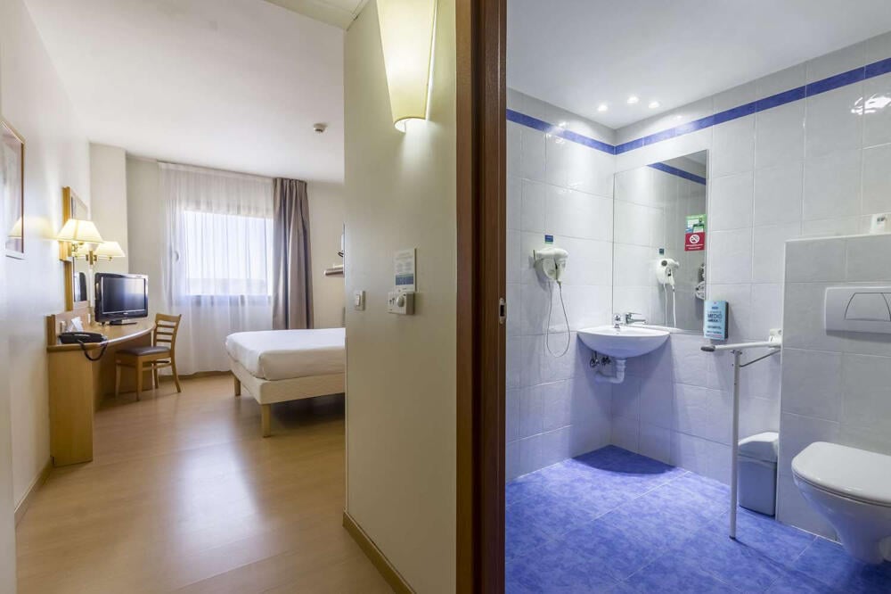 Foto de una habitación de Hotel Travelodge Madrid Alcala de Henares
