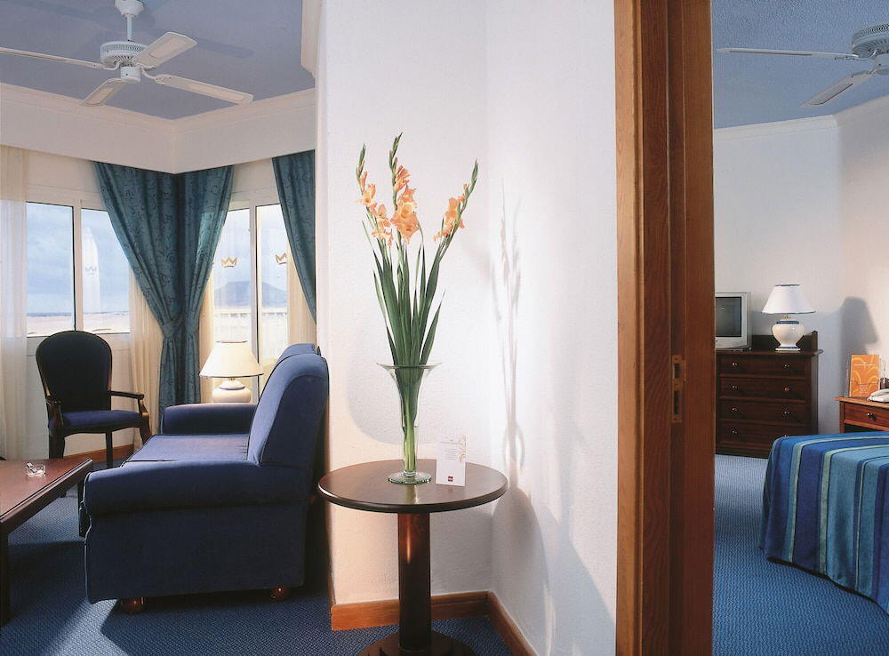 Foto de una habitación de Hotel Riu Oliva Beach Resort - All Inclusive