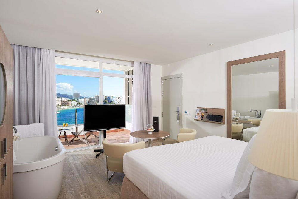 Foto de una habitación de Hotel Meliá Calviá Beach