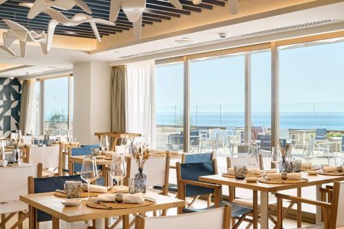 Foto de restauración de Hotel Iberostar Selection Es Trenc -New Opening-