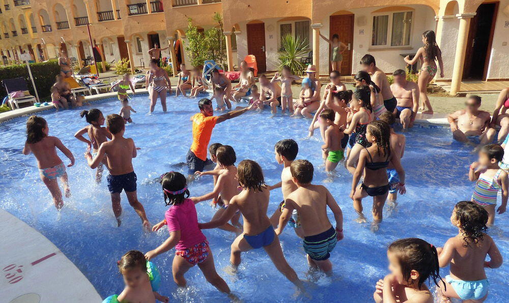 Foto de los servicios de Apartamentos turísticos Jardines del Plaza