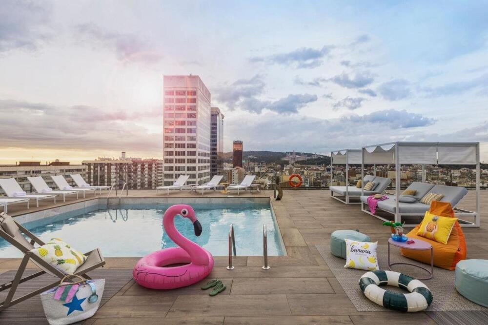 Foto de los servicios de Hotel Moxy Barcelona