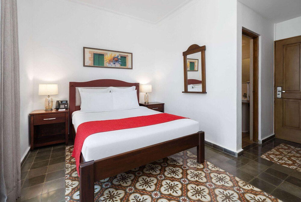 Room – Gran Hotel Europa Santo Domingo, Trademark by Wyndham