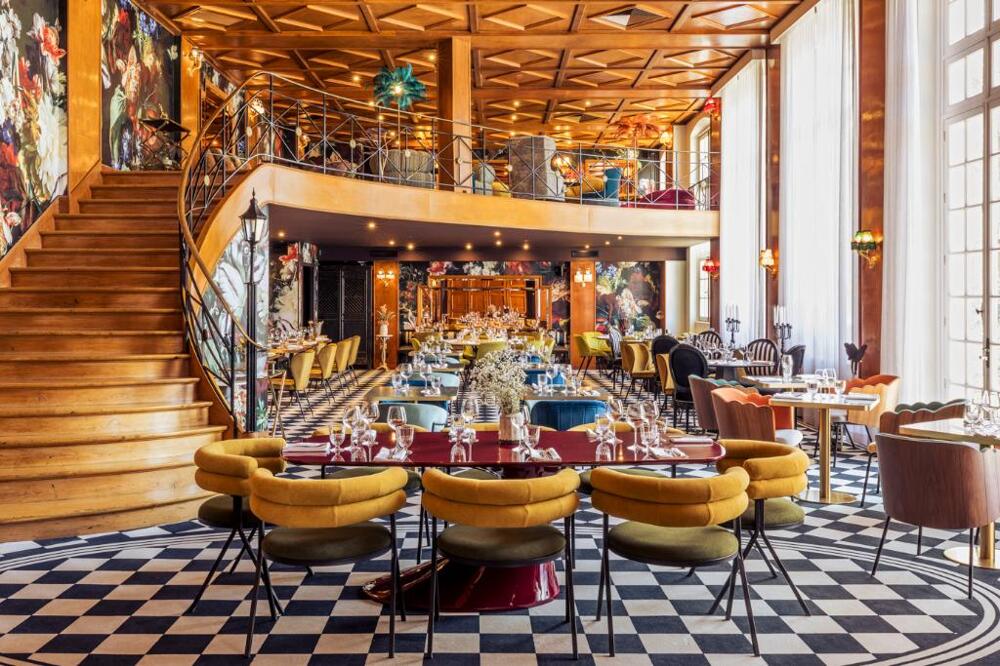 Dining – Château Jeanne &amp;amp; The Forest - Château de Montvillargenne