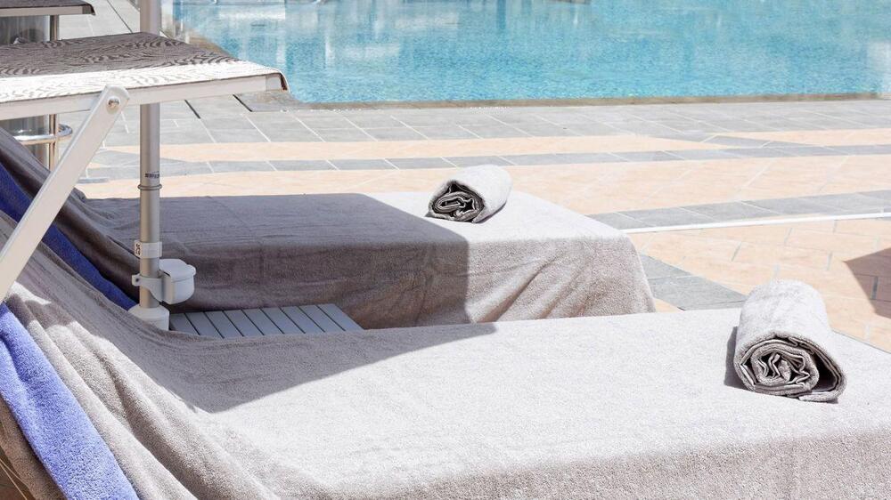 Foto general de Aparthotel Idyll Suites - Adults Only