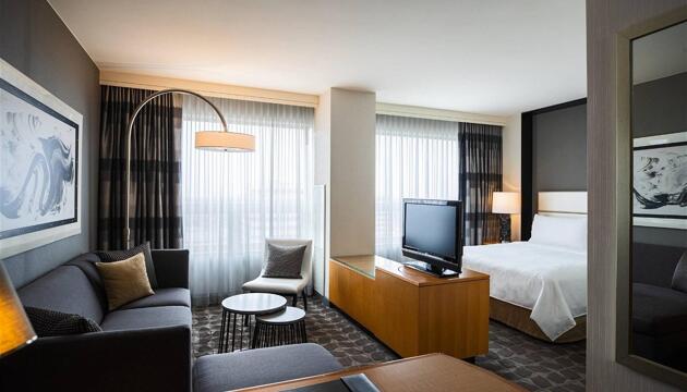 Foto de Renaissance Chicago O&apos;Hare Suites Hotel