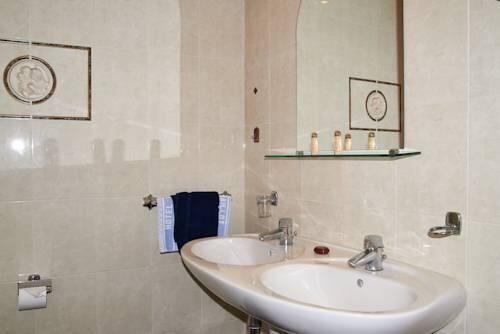 Foto del baño de Hotel Maillot