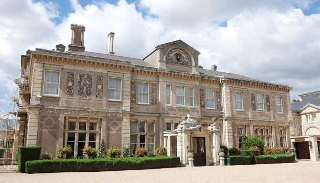 Foto de Down Hall Hotel