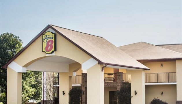 Foto de Hotel Super 8 by Wyndham Lavonia