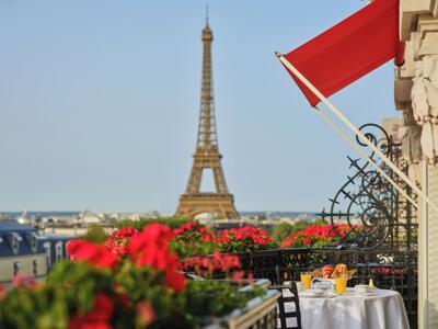 Hôtel Plaza Athénée - Dorchester Collection, Paris - Reserving