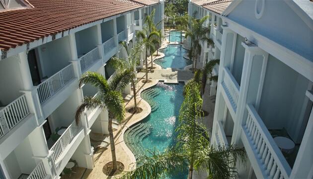 Foto de Complejo Bahia Principe Luxury Esmeralda - All Inclusive - Newly Renovated
