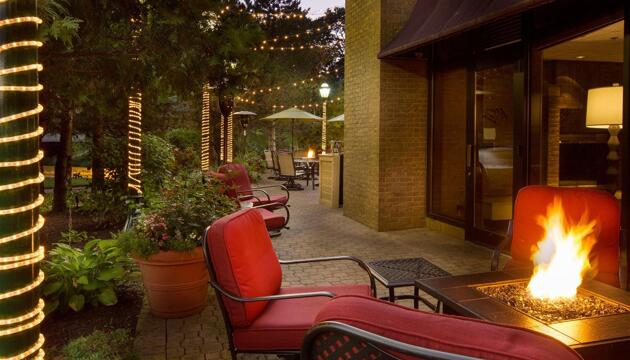 Photo – Hotel Hilton Chicago/Northbrook