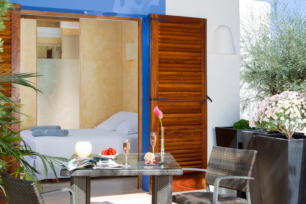 Foto de una habitación de Ca Na Xica - Hotel &amp;amp; Spa