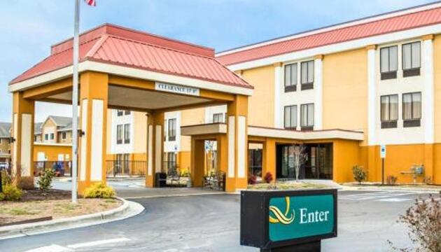 Photo – Hotel Quality Inn Jacksonville near Camp Lejeune