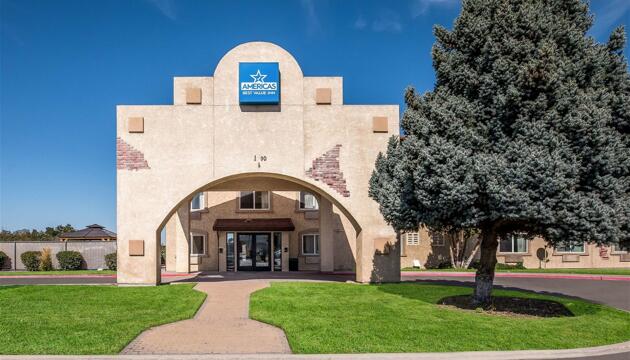 Photo – Hotel Super 8 by Wyndham Sparks/Reno Area