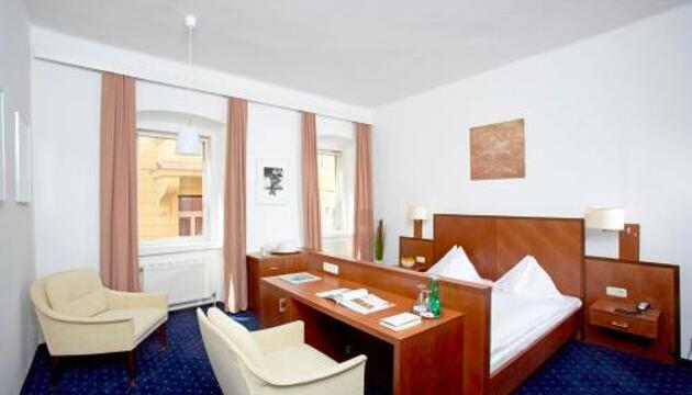 Foto de Keramikhotel Goldener Brunnen