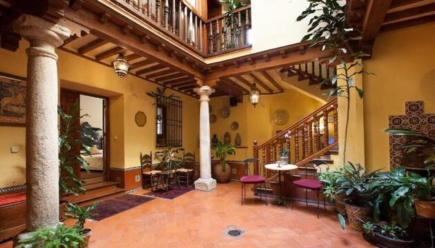 Foto de Aparthotel Almunia de San Miguel