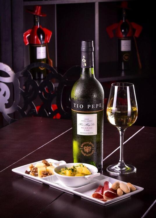 Hotel Bodega Tío Pepe, Jerez. Desde 204.75€ - Centraldereservas.com