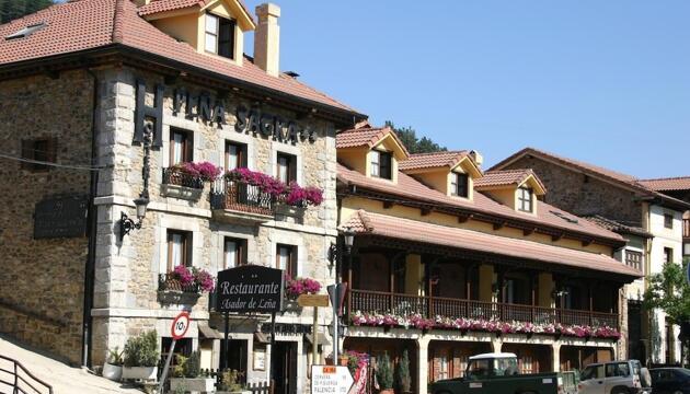 Foto de Hosteria Peña Sagra