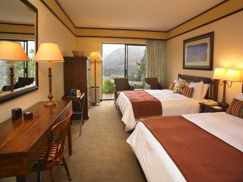 hotel-drakensberg-sun-drakensberg-garden-centraldereservas