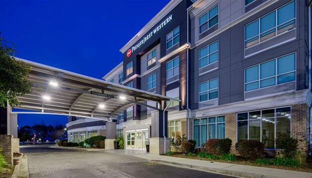 Photo – Hotel Best Western Premier I-95 Savannah Airport/ Pooler West