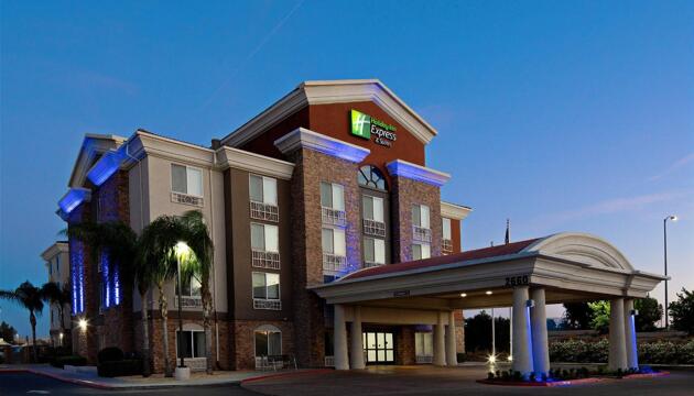 Photo – Holiday Inn Express Hotel &amp; Suites Fresno South, an IHG Hotel