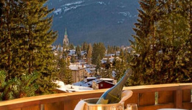 Foto de Boutique Hotel Villa Blu Cortina D&apos;Ampezzo