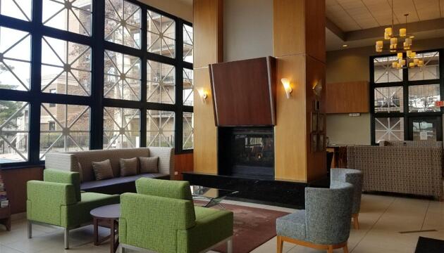 Photo – Holiday Inn Express Schaumburg-Rolling Meadows, an IHG Hotel
