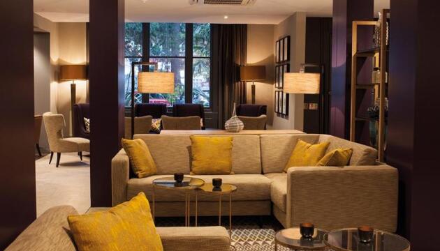 Photo – The Orchid Hotel