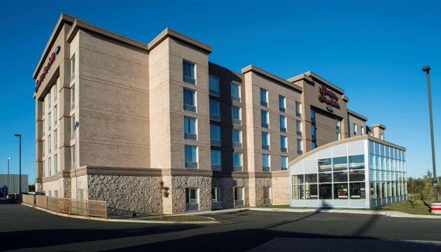 Photo – Hotel Hampton Inn &amp; Suites by Hilton St. John&apos;s Airport