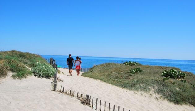 Foto de Lagrange Grand Bleu Vacances – Résidence Le Mas de Torreilles